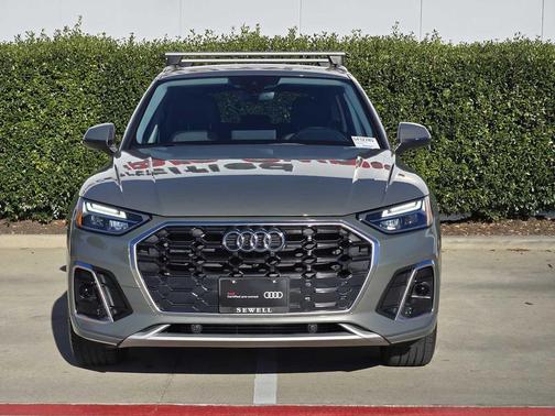 2023 Audi Q5 45 S line Premium