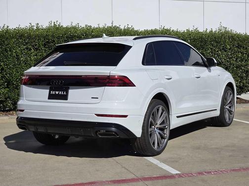 2026 Audi Q8 55 Prestige