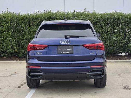 2022 Audi Q3 45 S line Premium Plus
