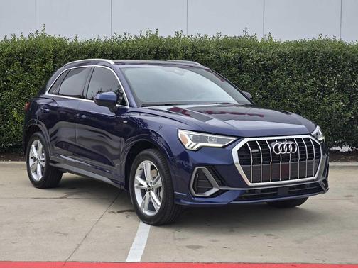 2022 Audi Q3 45 S line Premium Plus