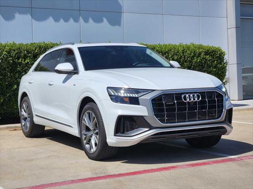 2023 Audi Q8 55 Prestige