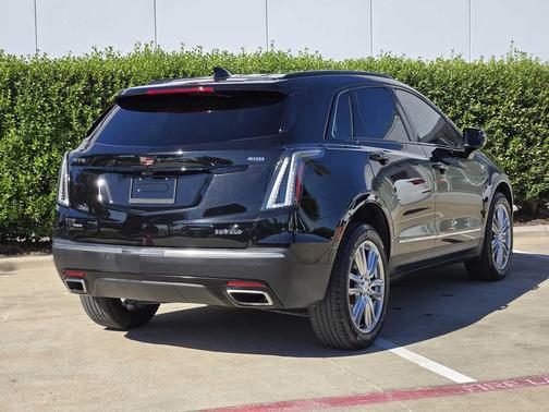 2023 Cadillac XT5 Sport