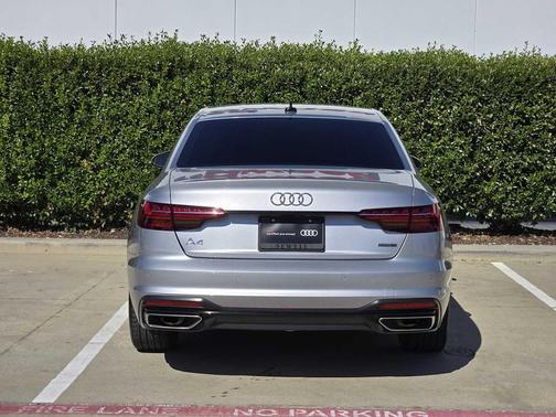 2023 Audi A4 40 Premium Plus