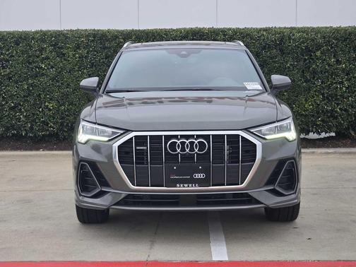 2024 Audi Q3 45 S line Premium Plus
