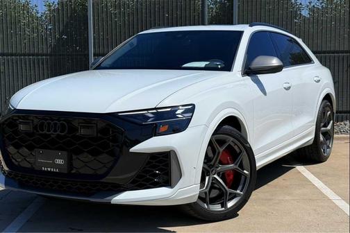 GLACIER WHITE 2025 Audi RS Q8 4.0T