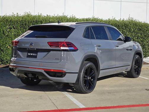 2023 Volkswagen Atlas Cross Sport 3.6L V6 SEL R-Line