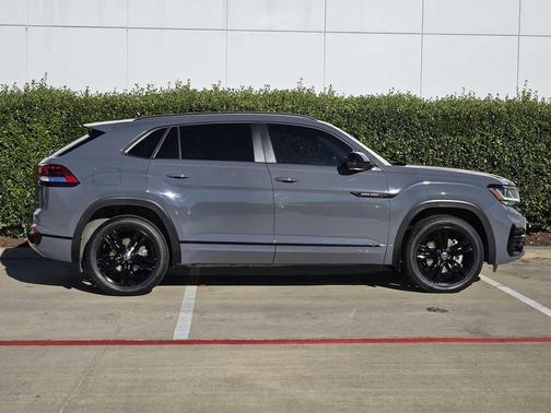 2023 Volkswagen Atlas Cross Sport 3.6L V6 SEL R-Line