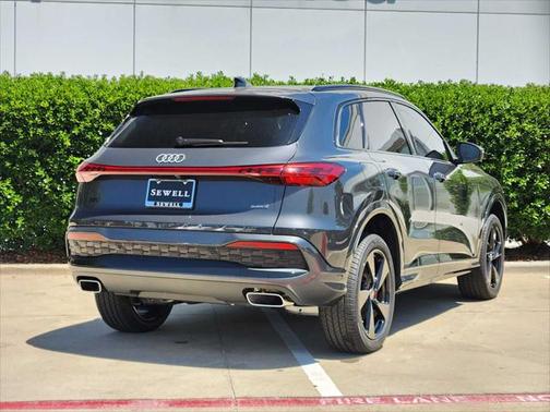2025 Audi Q5 Premium Plus
