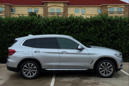 GLACIER SILVER 2018 BMW X3 xDrive30i