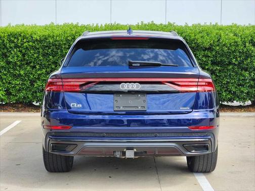 2021 Audi Q8 55 Premium Plus