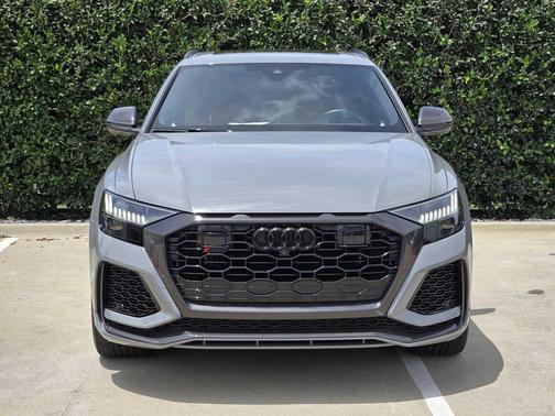 Nardo Gray 2023 Audi RS Q8 4.0T