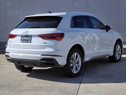 2025 Audi Q3 45 S line Premium Plus
