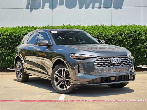 2025 Audi Q5 Premium