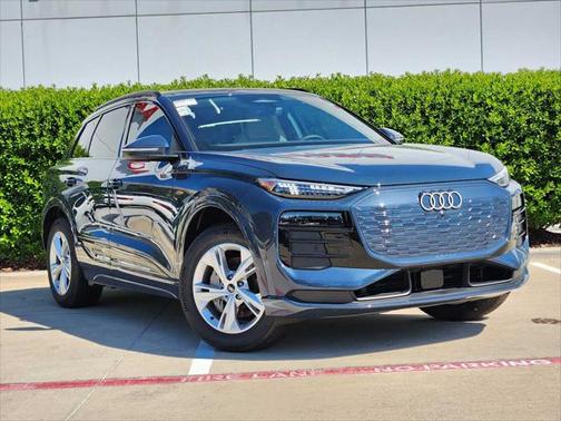 2025 Audi Q6 e-tron Premium Plus