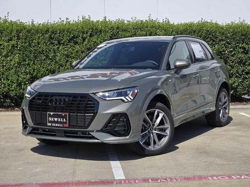 2025 Audi Q3 Premium 45 TFSI S line quattro Tiptronic