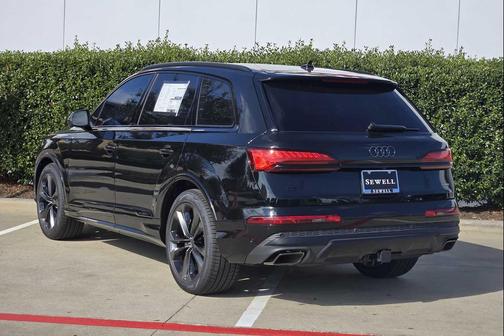 2026 Audi Q7 55 Premium Plus