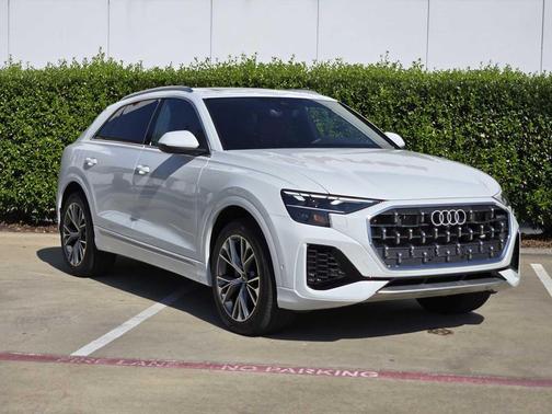 2024 Audi Q8 55 Premium Plus