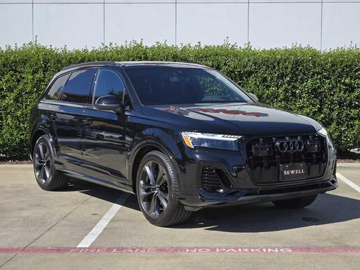 2025 Audi Q7 55 Prestige