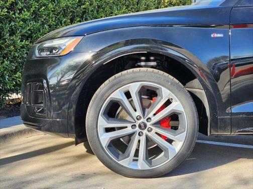 2025 Audi Q5 45 S line Premium Plus