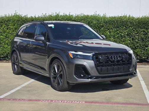 2026 Audi Q7 55 Premium Plus