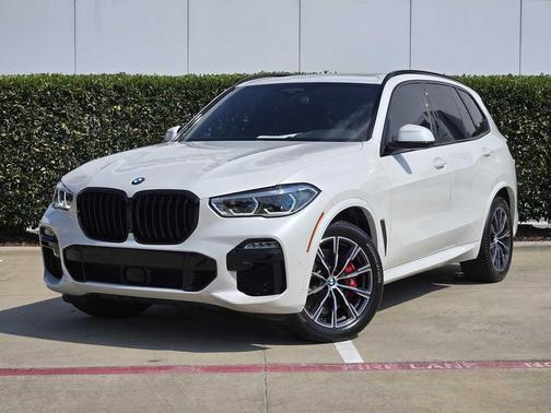 2021 BMW X5 M50i