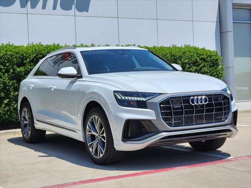2023 Audi Q8 55 Premium Plus