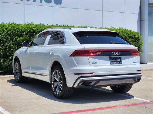 2023 Audi Q8 55 Premium Plus