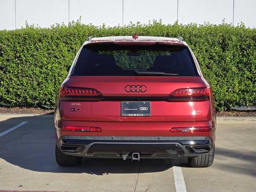 2024 Audi Q7 55 Prestige