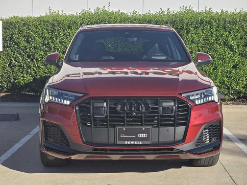 2024 Audi Q7 55 Prestige
