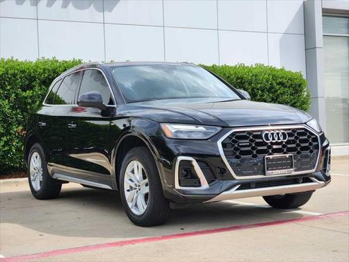 2024 Audi Q5 45 S line Premium
