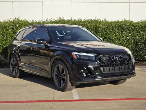 2026 Audi Q7 55 Premium Plus