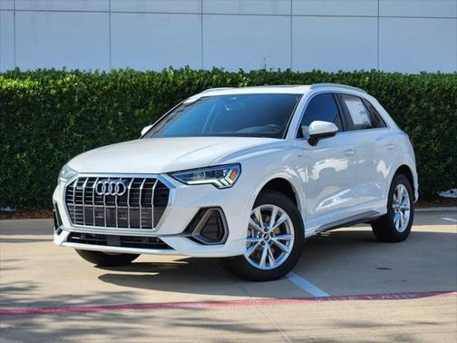 2025 Audi Q3 Premium 45 TFSI S line quattro Tiptronic