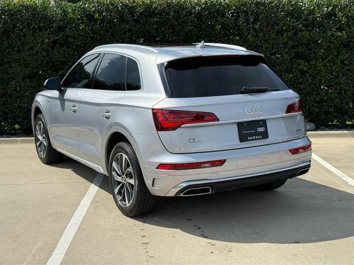 Florett Silver Metallic 2023 Audi Q5 45 S line Prestige