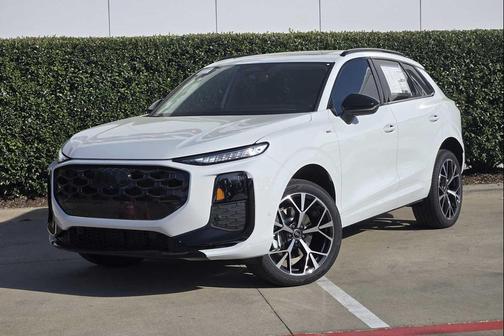 Glacier White Metallic 2026 Audi Q3 TFSI quattro S tronic