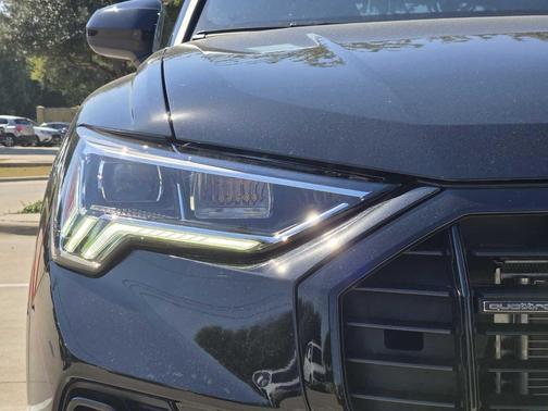 2025 Audi Q3 45 S line Premium Plus