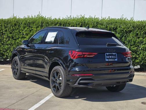 2025 Audi Q3 45 S line Premium Plus