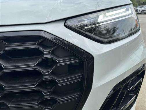 2025 Audi Q5 45 S line Premium Plus