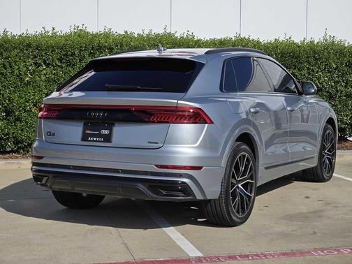 2023 Audi Q8 55 Prestige