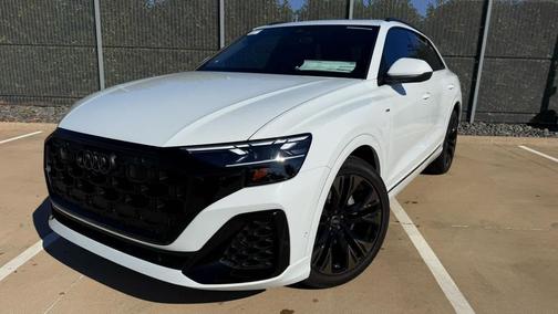2026 Audi Q8 55 Premium Plus