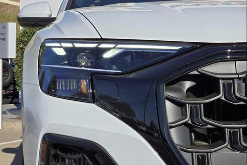 2026 Audi Q8 55 Premium Plus