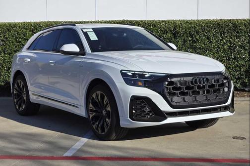 2026 Audi Q8 55 Premium Plus