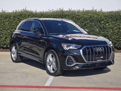 2023 Audi Q3 Premium 45 TFSI S line quattro Tiptronic