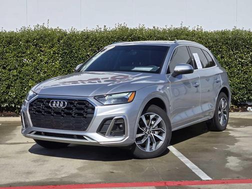 2023 Audi Q5 45 S line Premium Plus