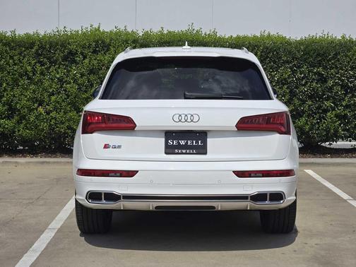 2020 Audi SQ5 3.0T Premium Plus