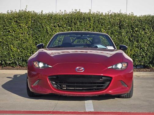 2016 Mazda MX-5 Miata Club