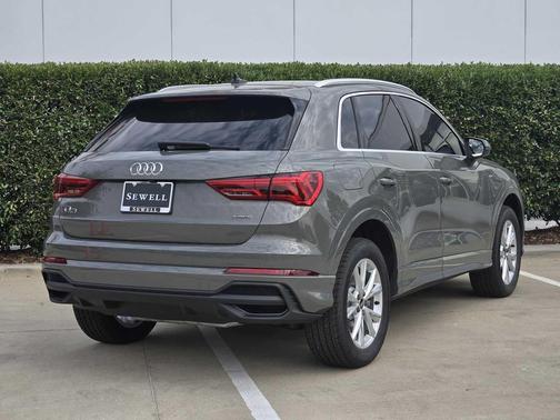 2025 Audi Q3 45 S line Premium Plus