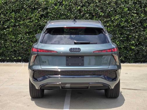 Sage Green Metallic 2026 Audi Q3 TFSI quattro S tronic