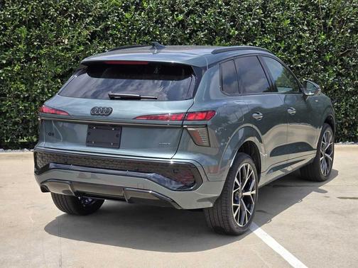 Sage Green Metallic 2026 Audi Q3 TFSI quattro S tronic