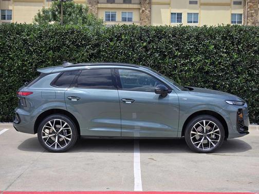 Sage Green Metallic 2026 Audi Q3 TFSI quattro S tronic