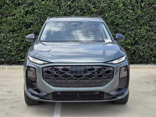 Sage Green Metallic 2026 Audi Q3 TFSI quattro S tronic